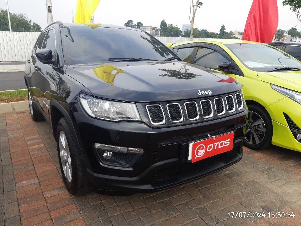 2018 Jeep Compass 1.4 Longitude - Foto 1 dari 6