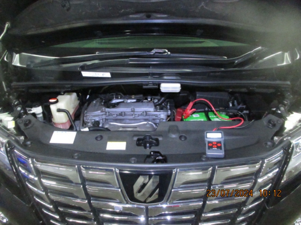 Foto Mobil Bekas Mesin Toyota Alphard 2.5 G tahun 2016