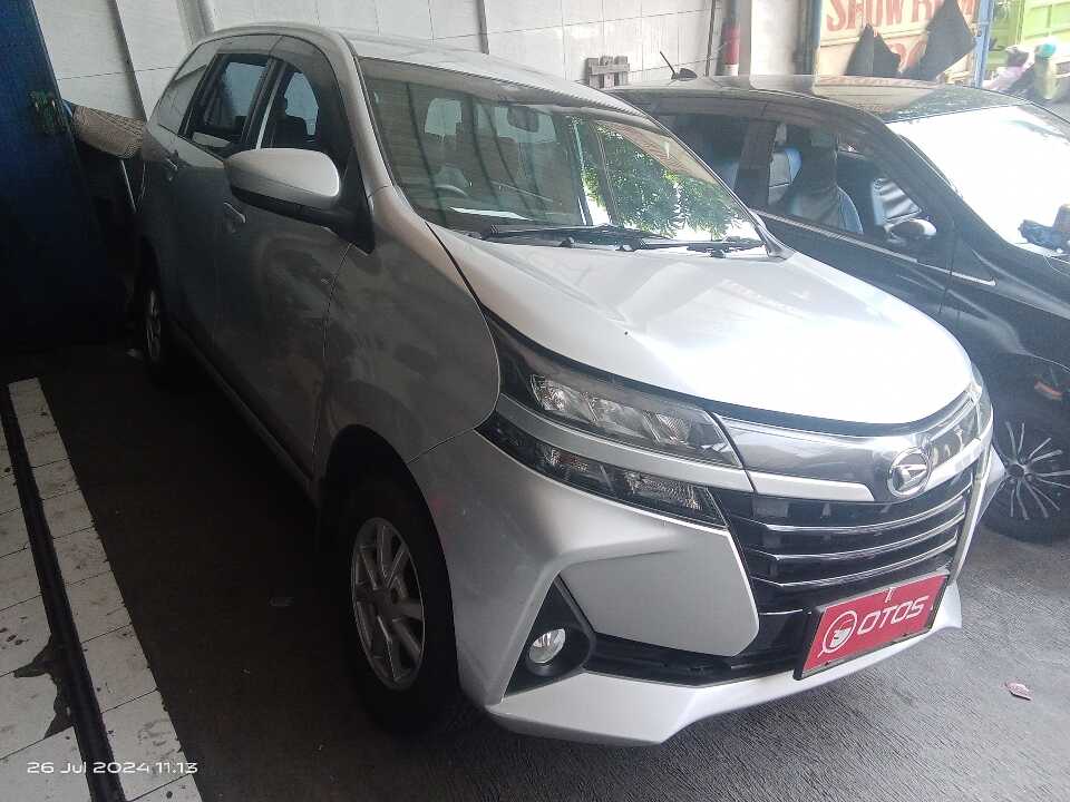 2019 Daihatsu Xenia 1.3 X - Foto 1 dari 6