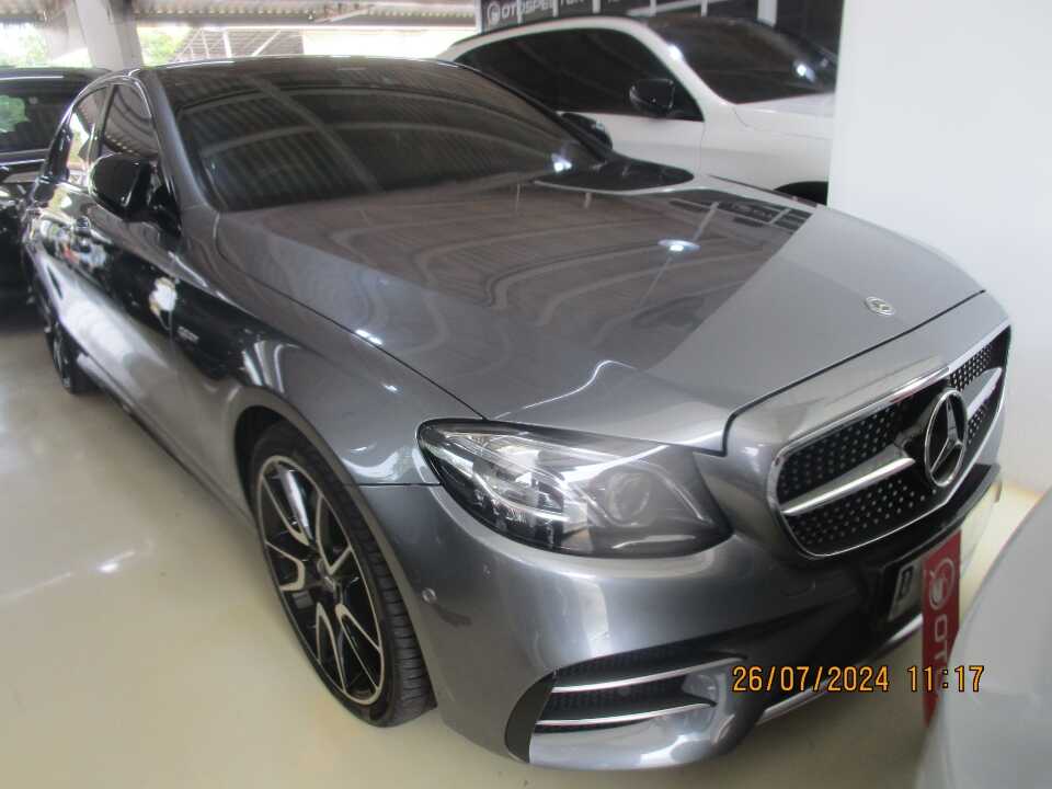 2017 Mercedes-Benz E43 AMG 3.0 - Foto 1 dari 6