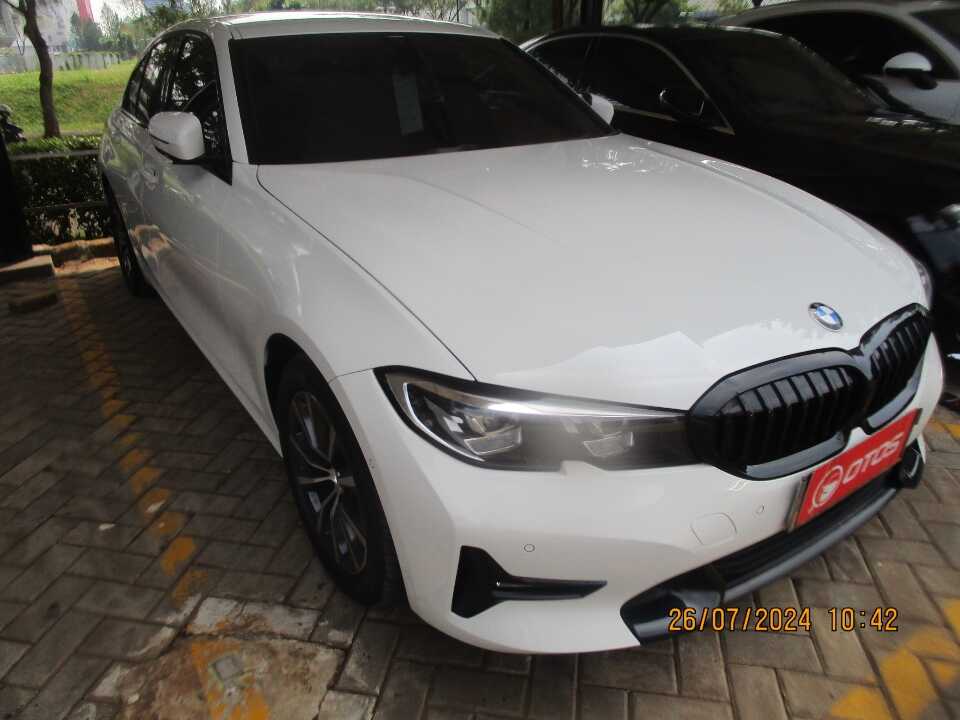 2021 BMW 320i 2.0 - Foto 1 dari 6