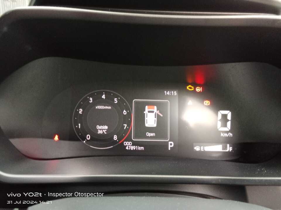 Foto Mobil Bekas Odometer Toyota Raize 1.0 G tahun 2021