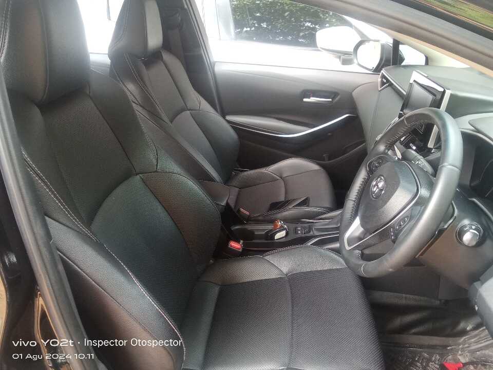 Foto Mobil Bekas Kabin Depan Toyota Raize 1.0 G tahun 2021