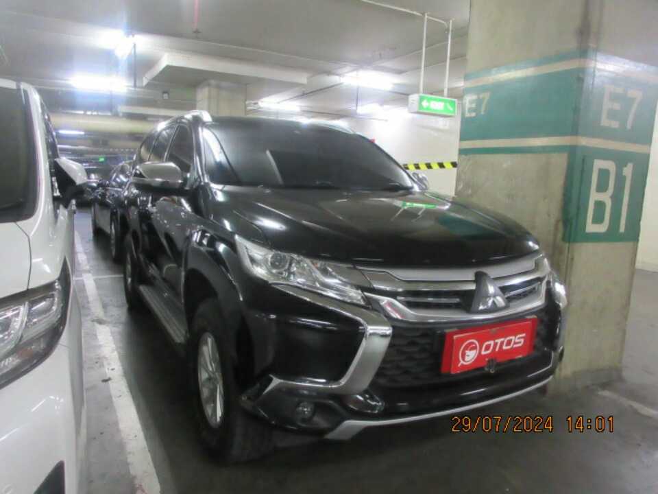2016 Mitsubishi Pajero Sport 2.5 Exceed 4X2 - Foto 1 dari 6
