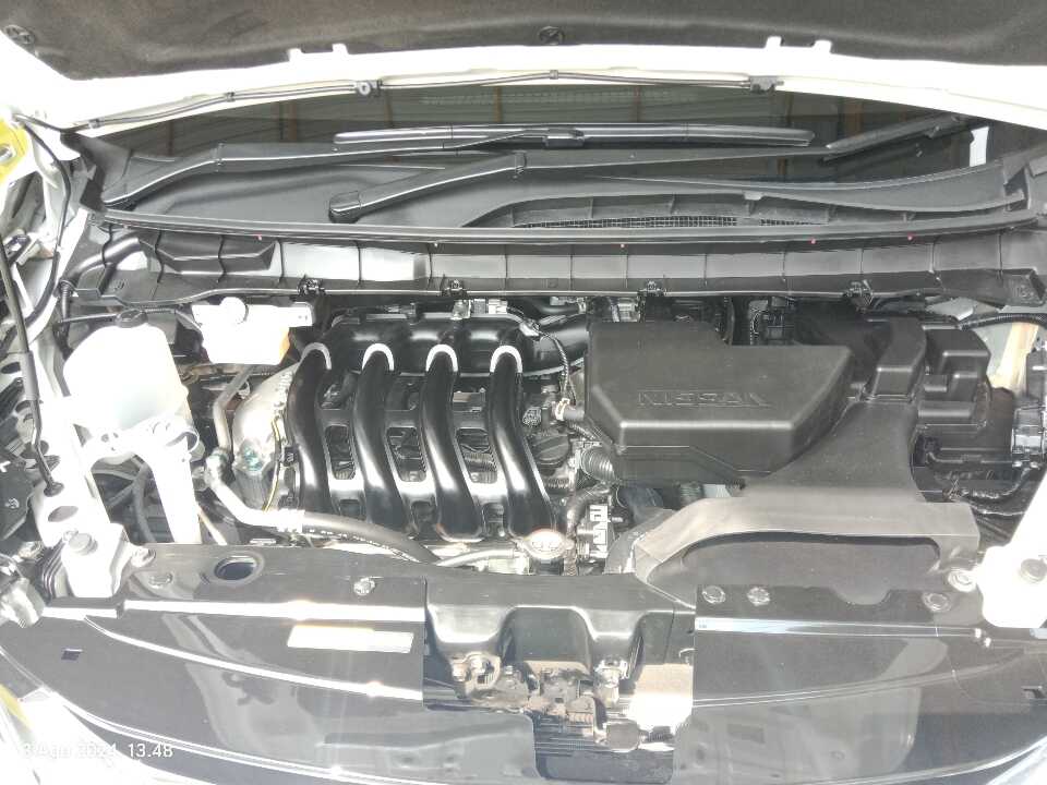 Foto Mobil Bekas Mesin Nissan Serena 2.0 Highway Star tahun 2023
