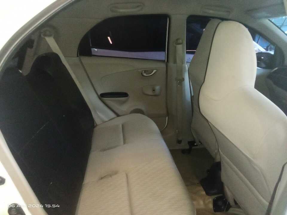 Foto Mobil Bekas Kabin Belakang Honda Brio 1.2 Satya E tahun 2016