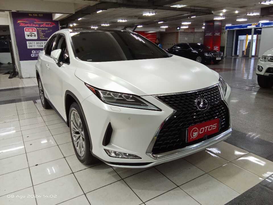 2022 Lexus RX 300 2.0 Luxury - Foto 1 dari 6