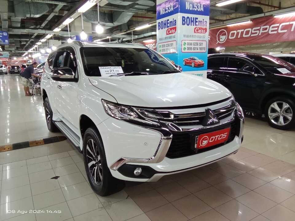 2019 Mitsubishi Pajero Sport 2.4 Dakar - Foto 1 dari 6
