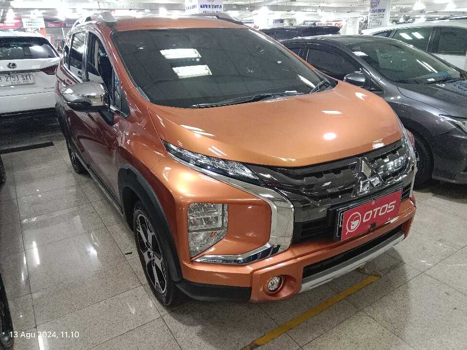 2019 Mitsubishi Xpander 1.5 Cross - Foto 1 dari 6