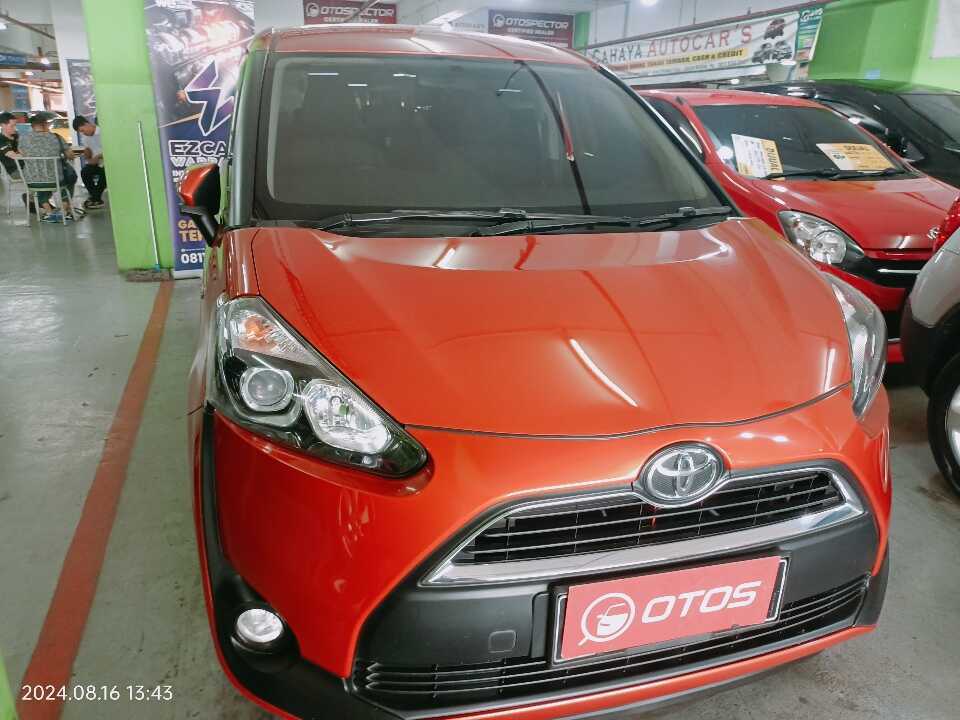 2017 Toyota Sienta 1.5 G - Foto 1 dari 6