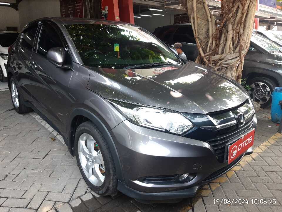 2017 Honda HR-V 1.5 E - Foto 1 dari 6