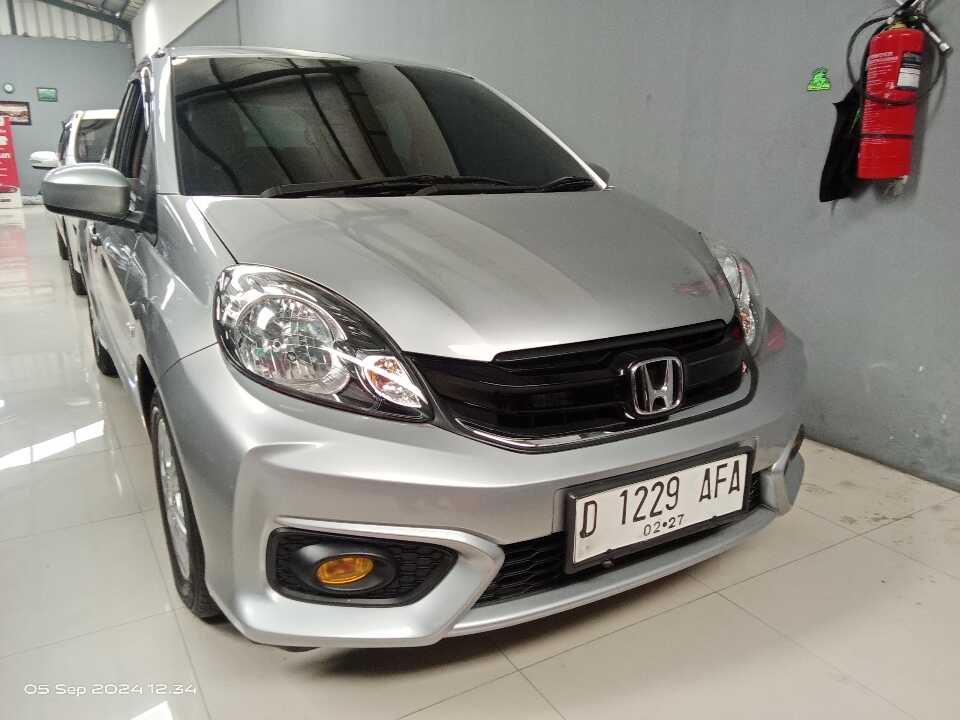 2017 Honda Brio 1.2 Satya E - Foto 1 dari 6