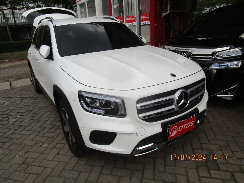 2022 Mercedes-Benz GLB200 1.3 Progressive Line Wagon - Foto 1 dari 6