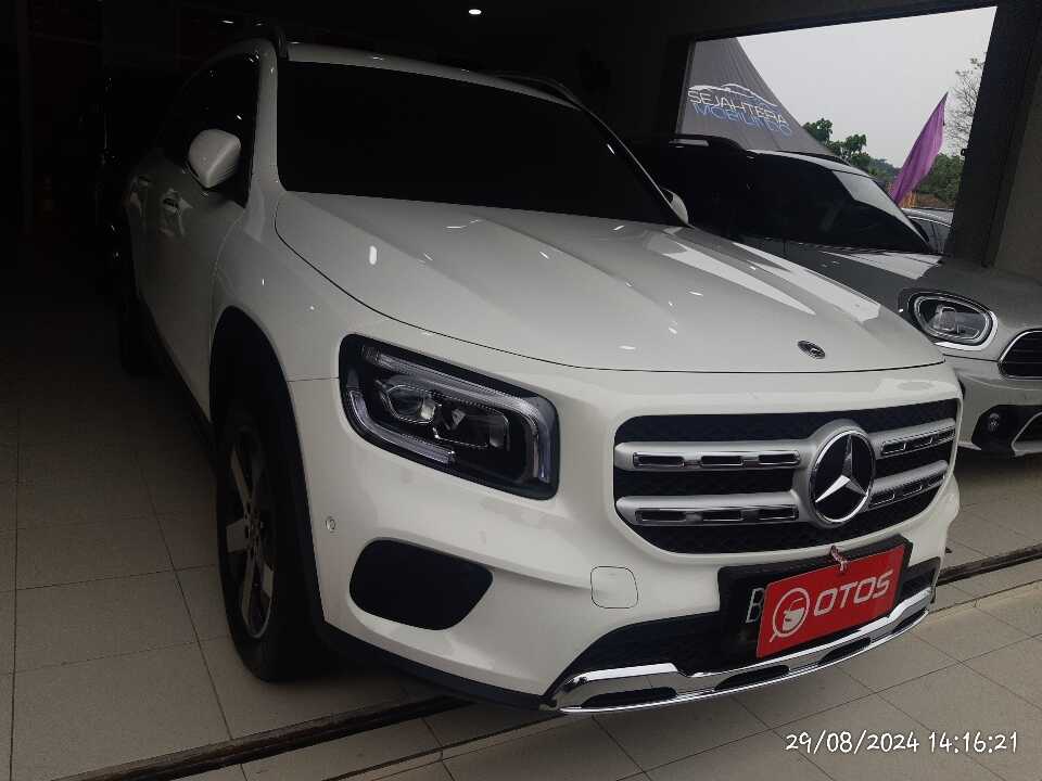 2022 Mercedes-Benz GLB200 1.3 Progressive Line Wagon - Foto 1 dari 6