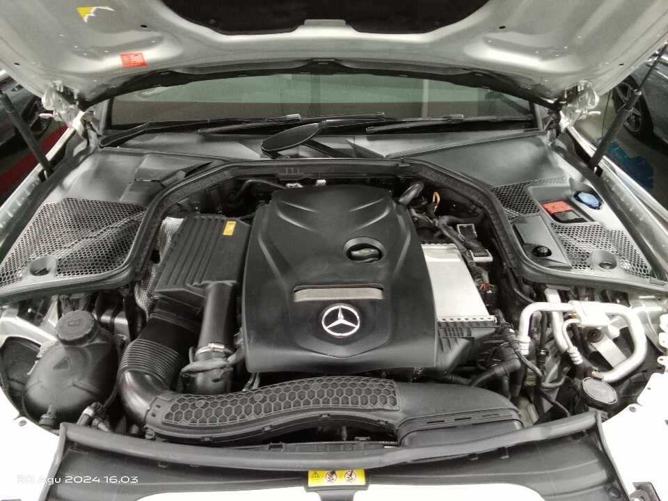 Foto Mobil Bekas Mesin Mercedes-Benz C300 2.0 tahun 2017