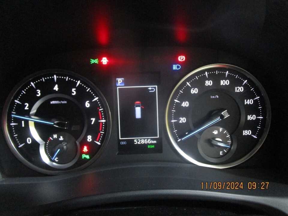 Foto Mobil Bekas Odometer Toyota Vellfire 2.5 G tahun 2018