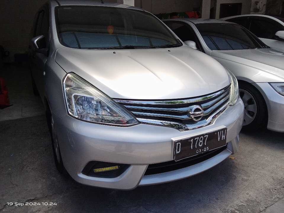 2014 Nissan Grand Livina 1.5 SV - Foto 1 dari 6
