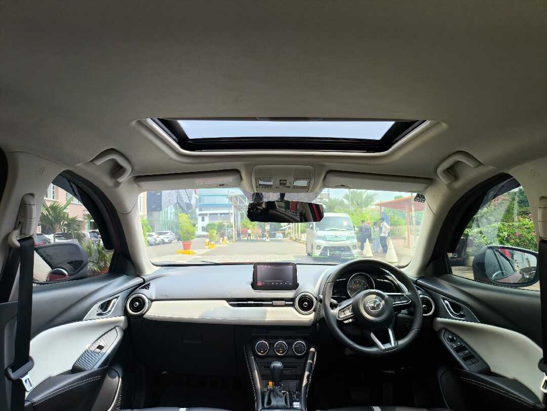 Foto Mobil Bekas Tampak Belakang Mazda CX-3 2.0 Pro tahun 2020