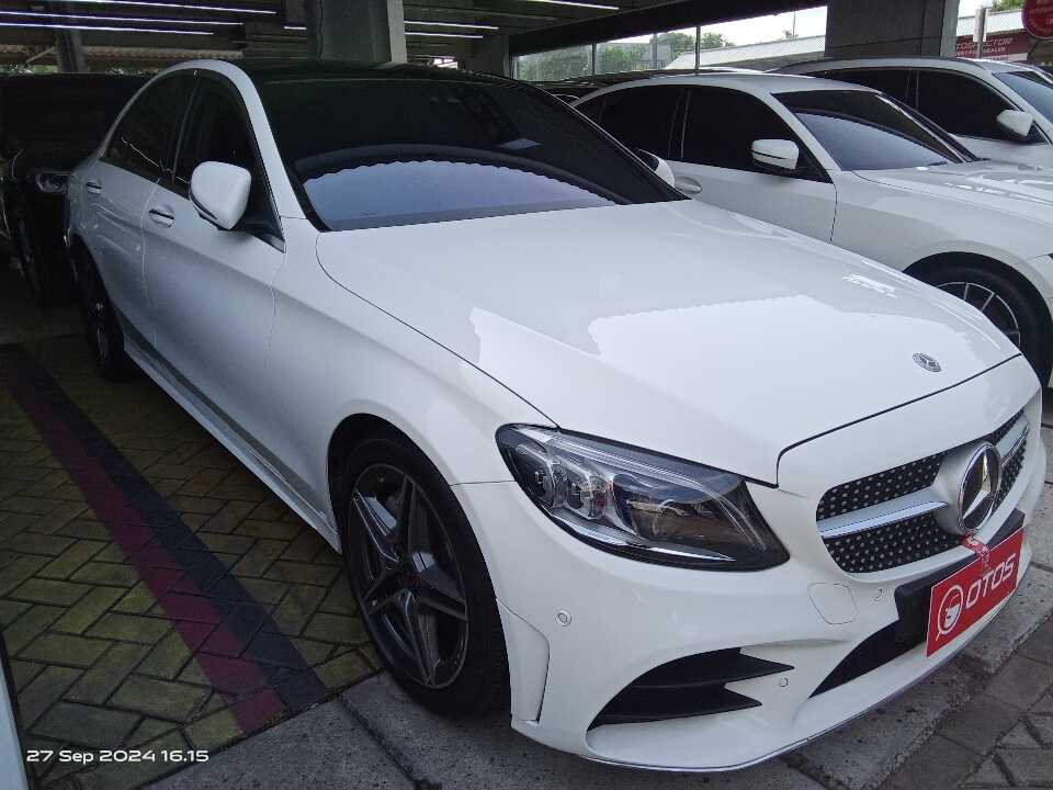 2019 Mercedes-Benz C300 2.0 - Foto 1 dari 6