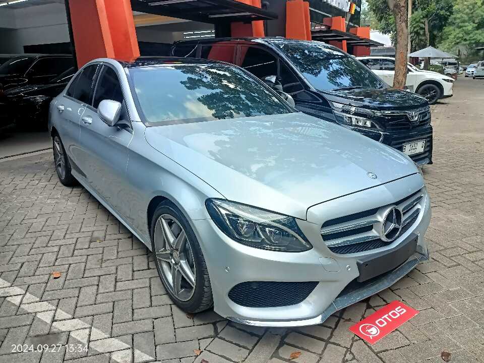 2016 Mercedes-Benz C250 2.0