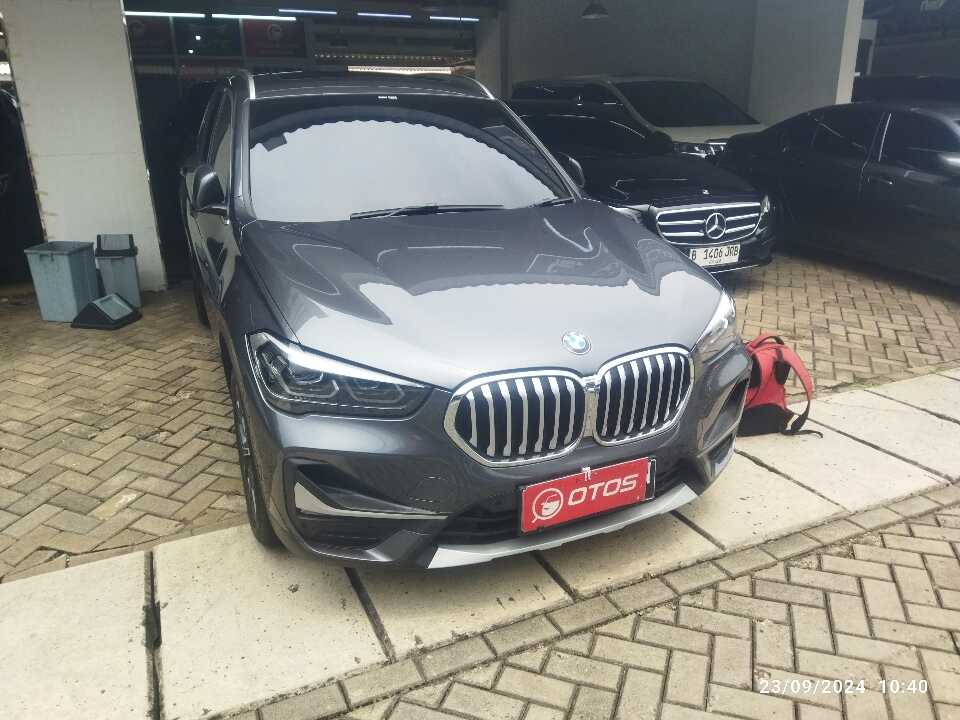 2021 BMW X1 1.5 Sdrive18i - Foto 1 dari 6