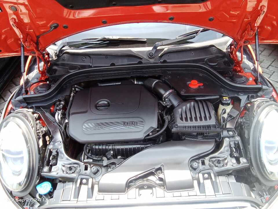 Foto Mobil Bekas Mesin MINI Cooper 1.5 tahun 2018