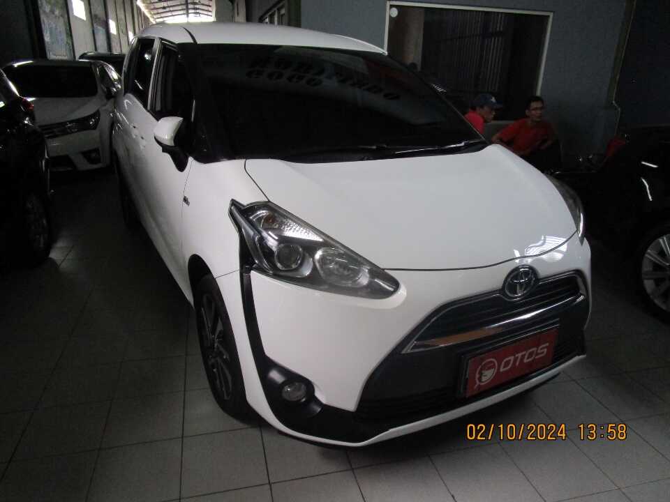 2016 Toyota Sienta 1.5 V - Foto 1 dari 6