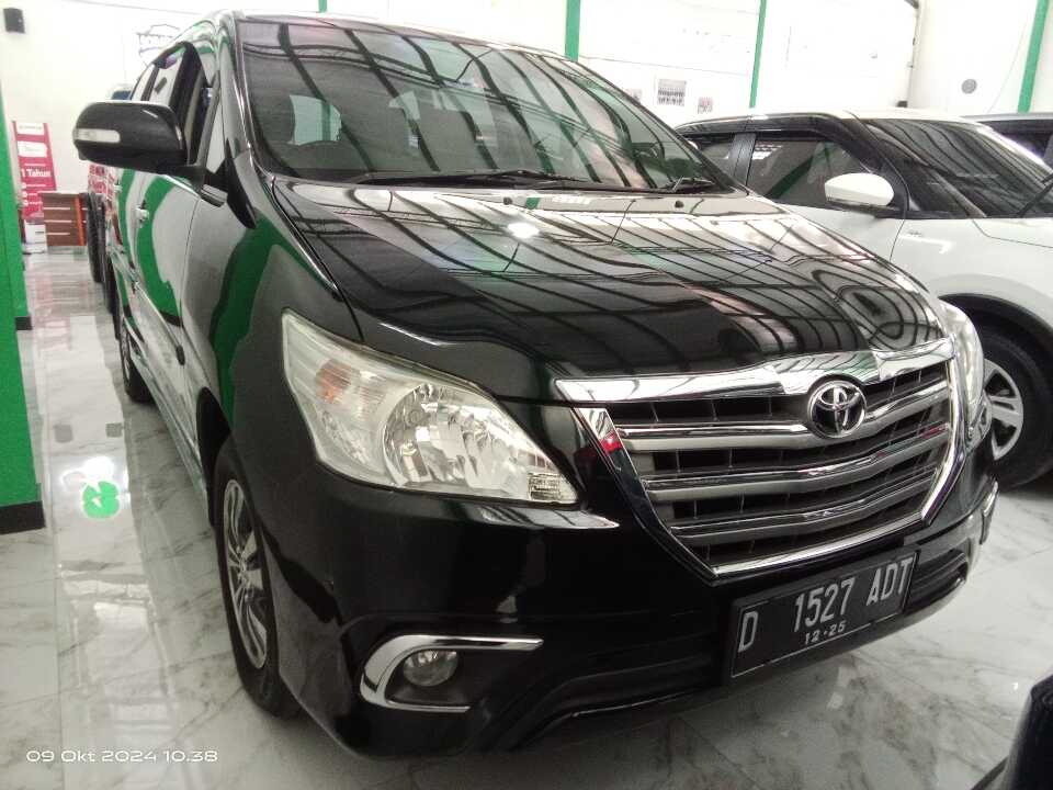 2015 Toyota Kijang Innova 2.0 V - Foto 1 dari 6