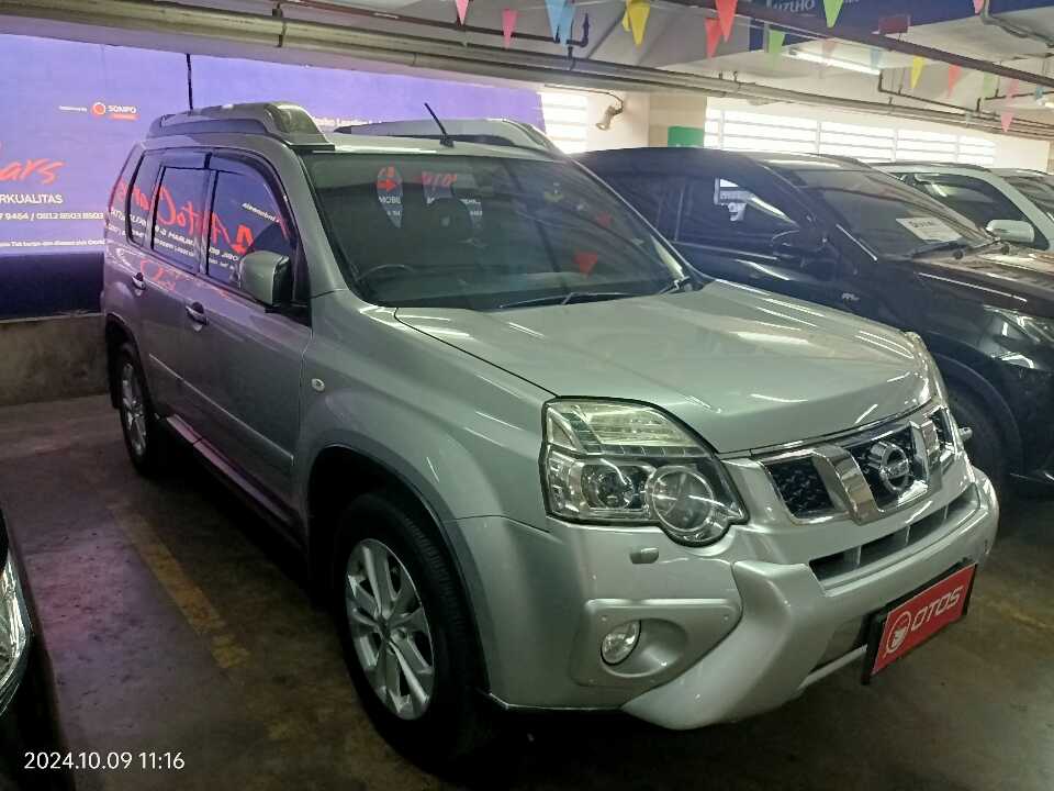 2014 Nissan X-Trail 2.5 XT - Foto 1 dari 6