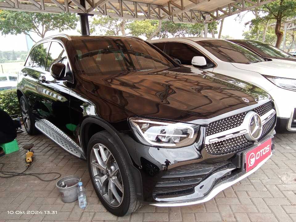2019 Mercedes-Benz GLC200 2.0 - Foto 1 dari 6