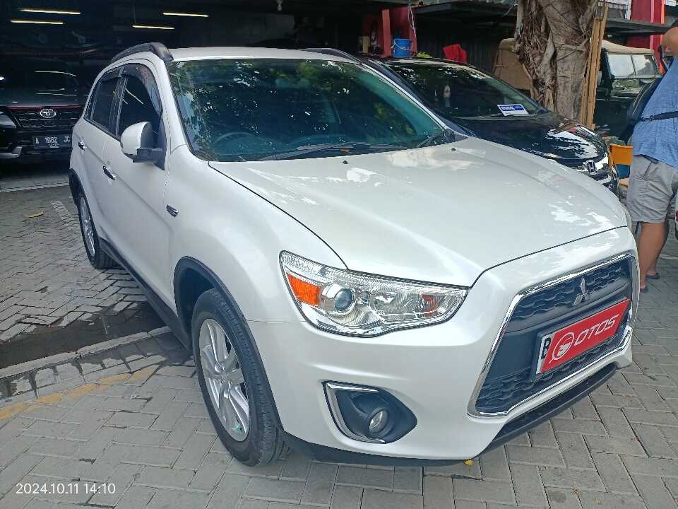 2017 Mitsubishi Outlander Sport 2.0 GLS - Foto 1 dari 6