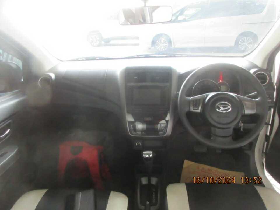 Foto Mobil Bekas Dashboard Daihatsu Ayla 1.2 R tahun 2020