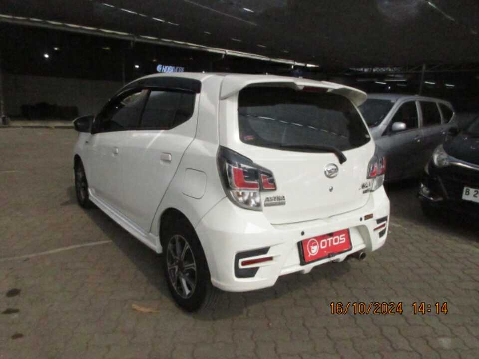 Foto Mobil Bekas Kiri Belakang Daihatsu Ayla 1.2 R tahun 2020