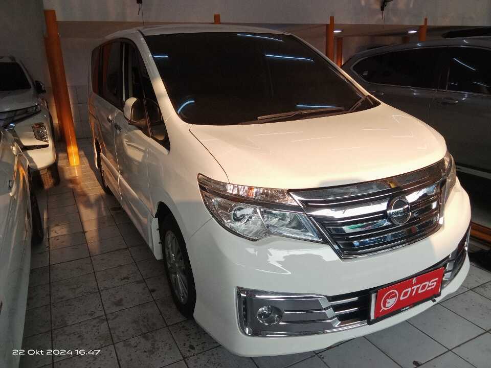 2015 Nissan Serena 2.0 Highway Star - Foto 1 dari 6