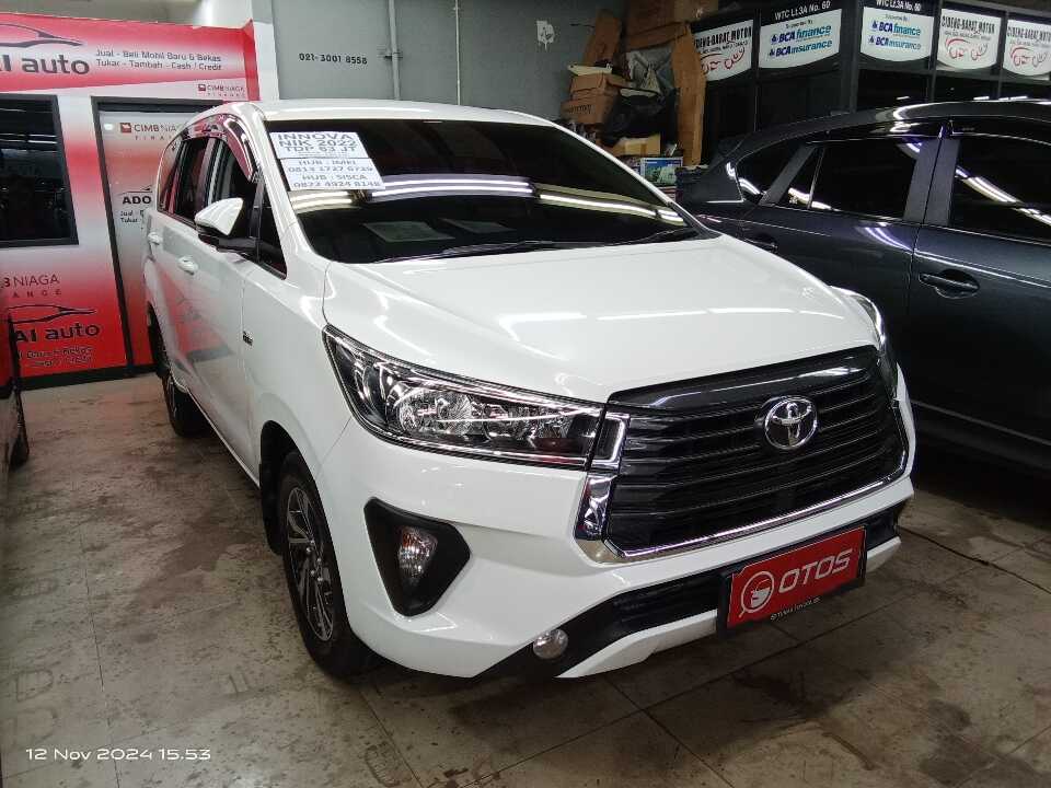 2022 Toyota Kijang Innova 2.0 G - Foto 1 dari 6