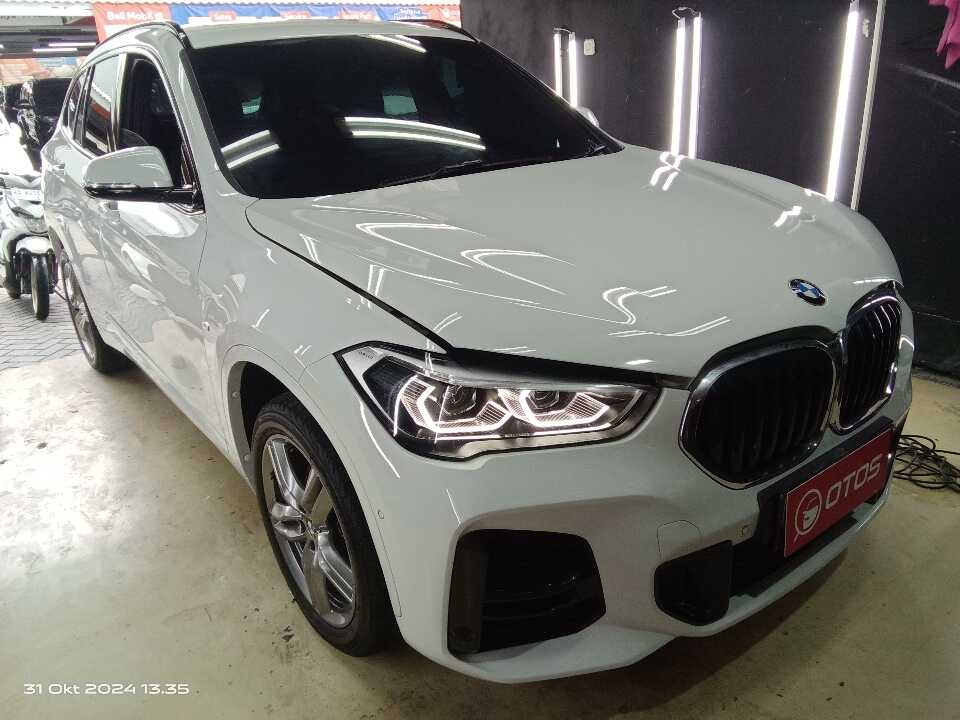 2022 BMW X1 1.5 Sdrive18i - Foto 1 dari 6