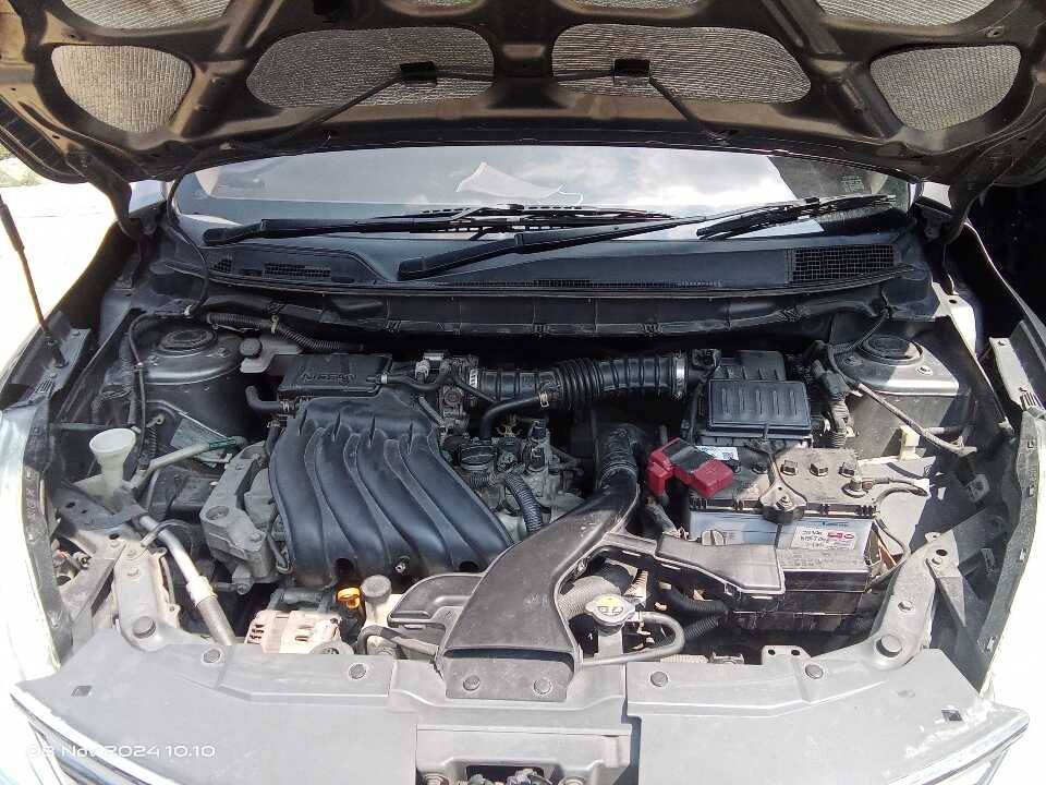 Foto Mobil Bekas Mesin Nissan Grand Livina 1.5 SV tahun 2016