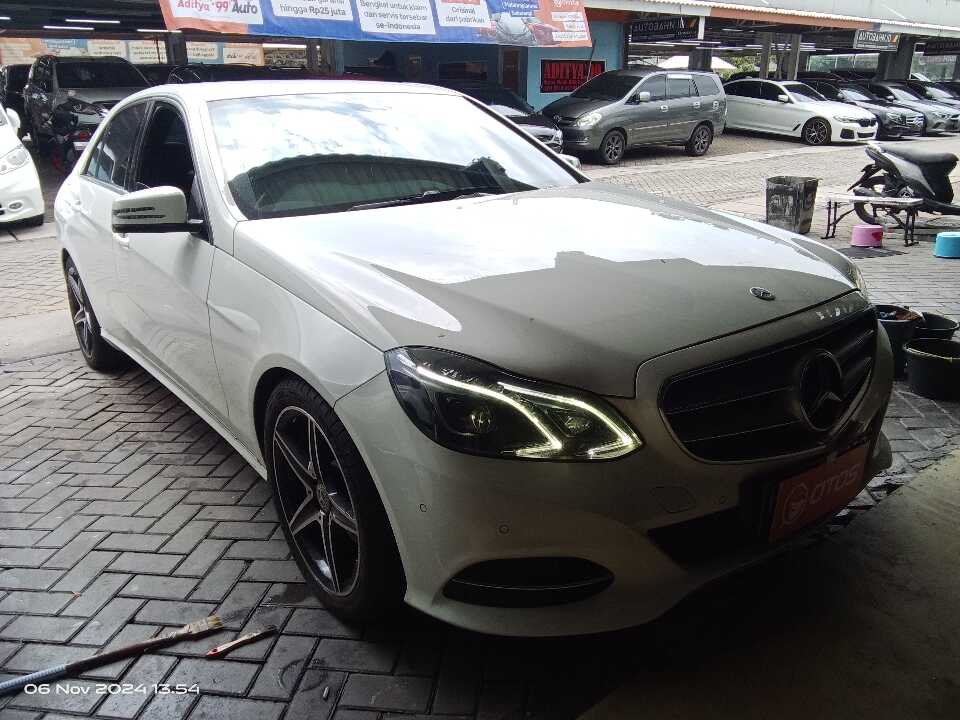 2015 Mercedes-Benz E250 2.0 - Foto 1 dari 6