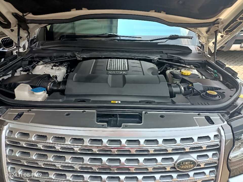 Foto Mobil Bekas Mesin Land Rover Range Rover 5.0 Autobiography LWB tahun 2014
