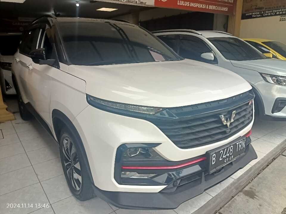 2021 Wuling Almaz 1.5 L T Lux - Foto 1 dari 6