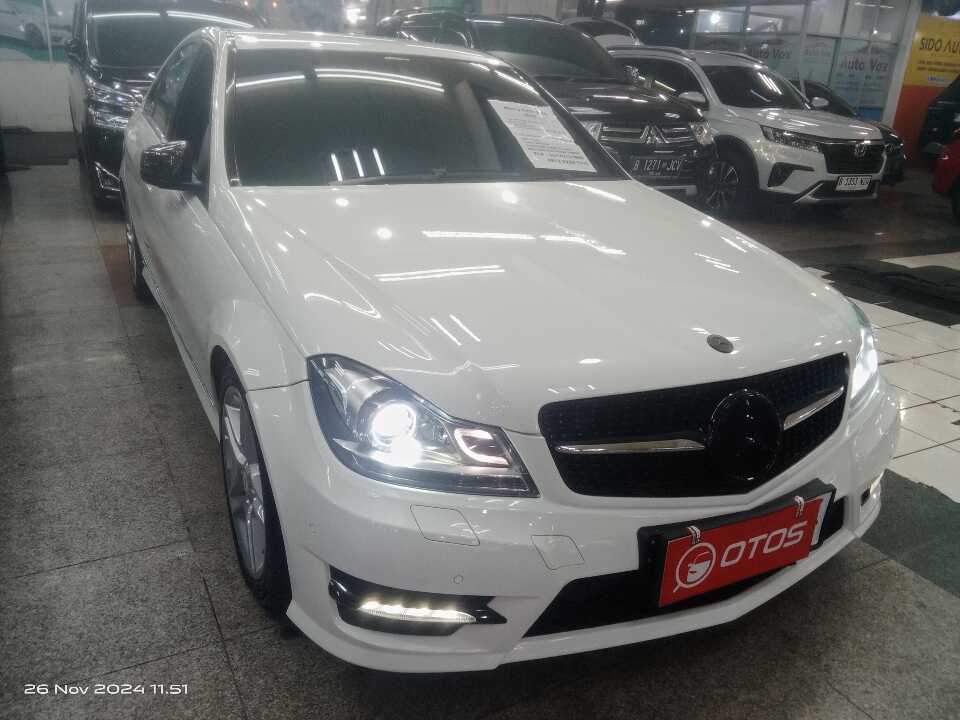 2013 Mercedes-Benz C250 1.8 CGI - Foto 1 dari 6