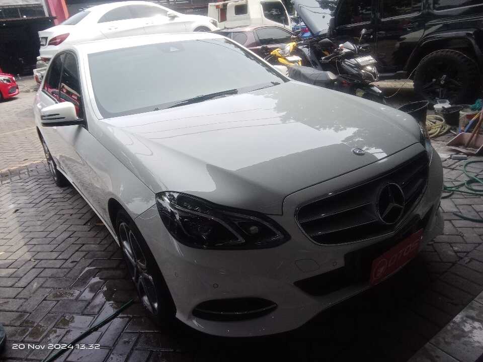 2015 Mercedes-Benz E250 2.0 - Foto 1 dari 6