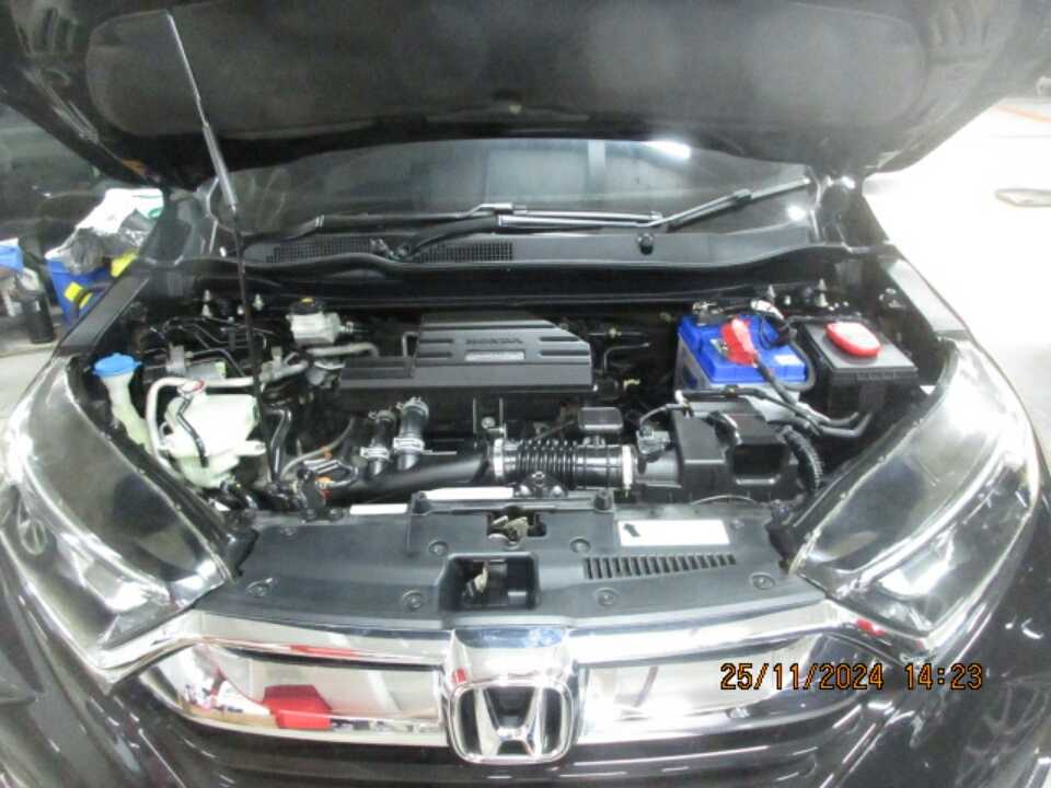 Foto Mobil Bekas Mesin Honda CR-V 1.5 tahun 2017