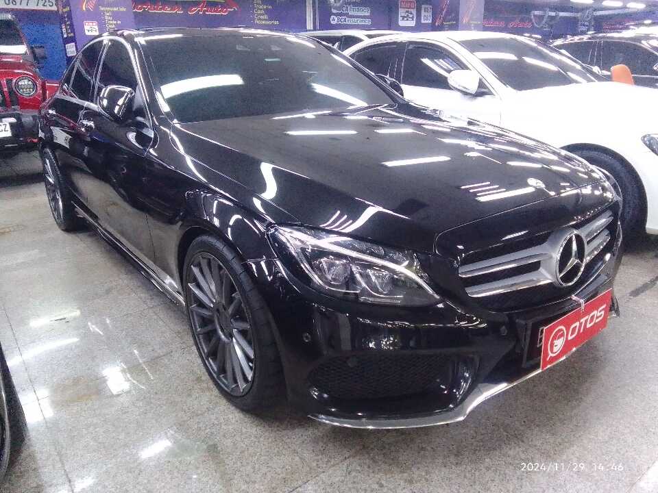 2015 Mercedes-Benz C250 2.0 - Foto 1 dari 6