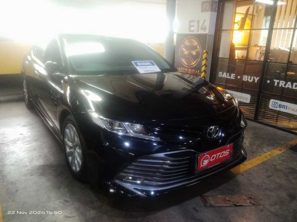 2020 Toyota Camry 2.5 V - Foto 1 dari 6