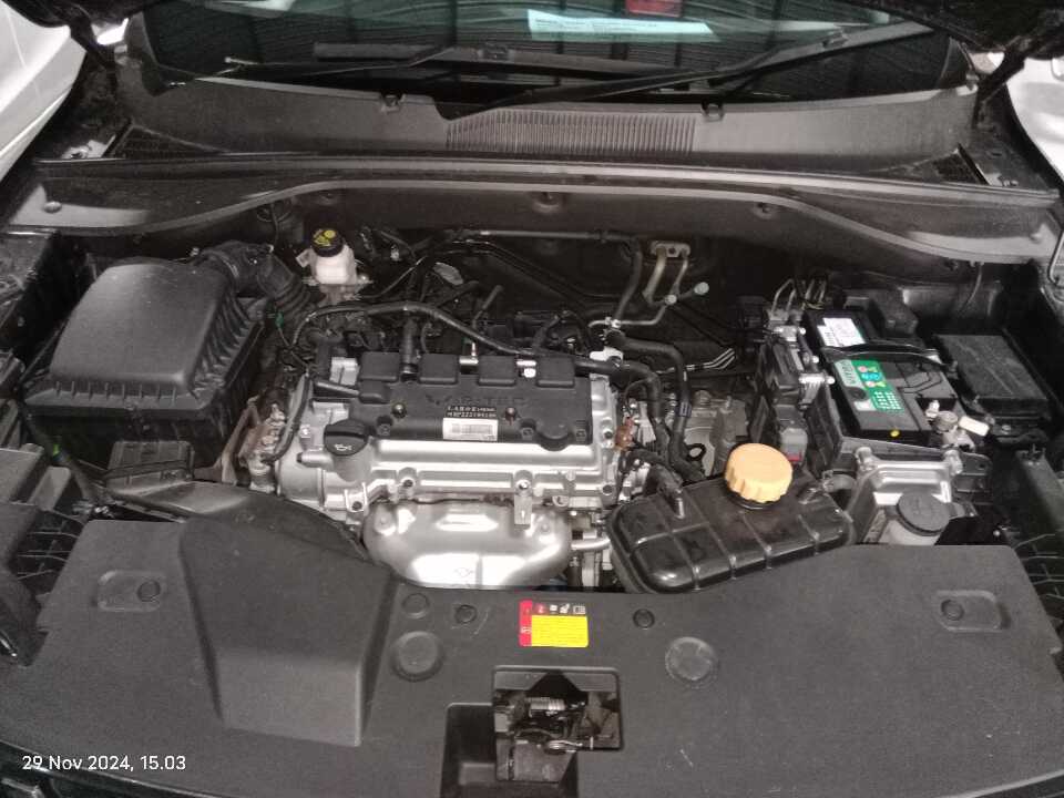 Foto Mobil Bekas Mesin Wuling Alvez 1.5 EX tahun 2023