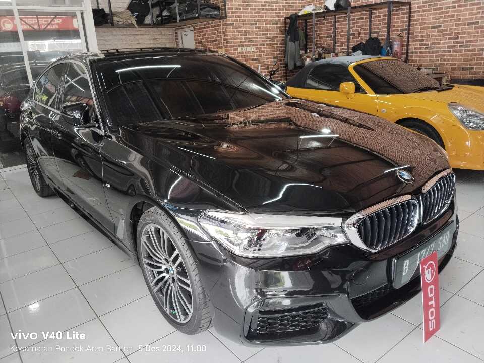 2019 BMW 530i 2.0 - Foto 1 dari 6