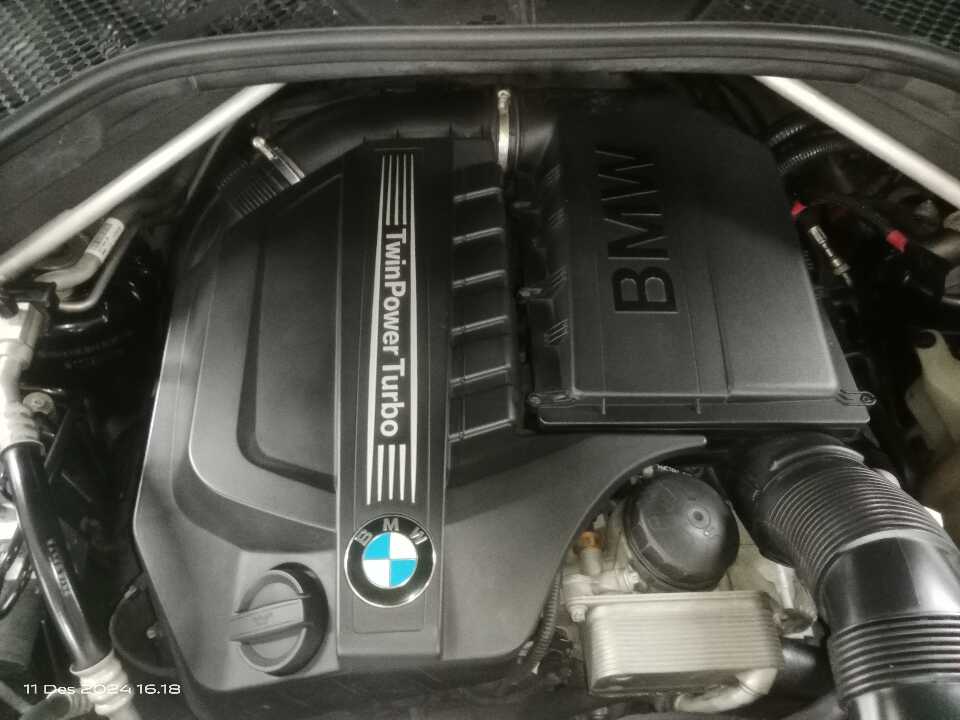 Foto Mobil Bekas Mesin BMW X5 3.0 Xdrive35i Xline tahun 2017