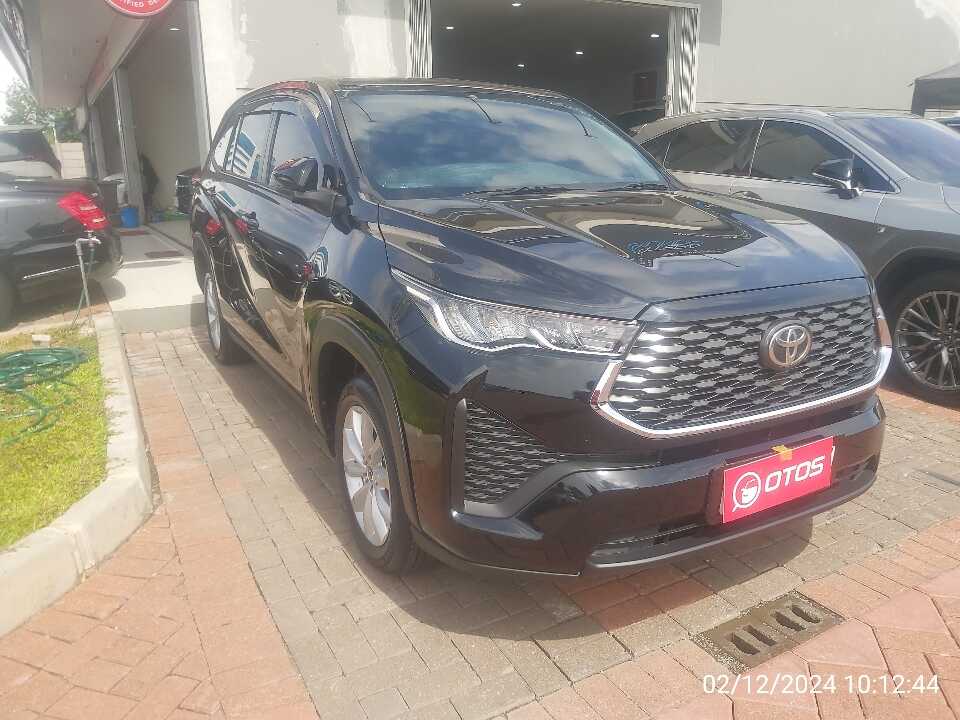 2023 Toyota Kijang Innova 2.0 V - Foto 1 dari 6