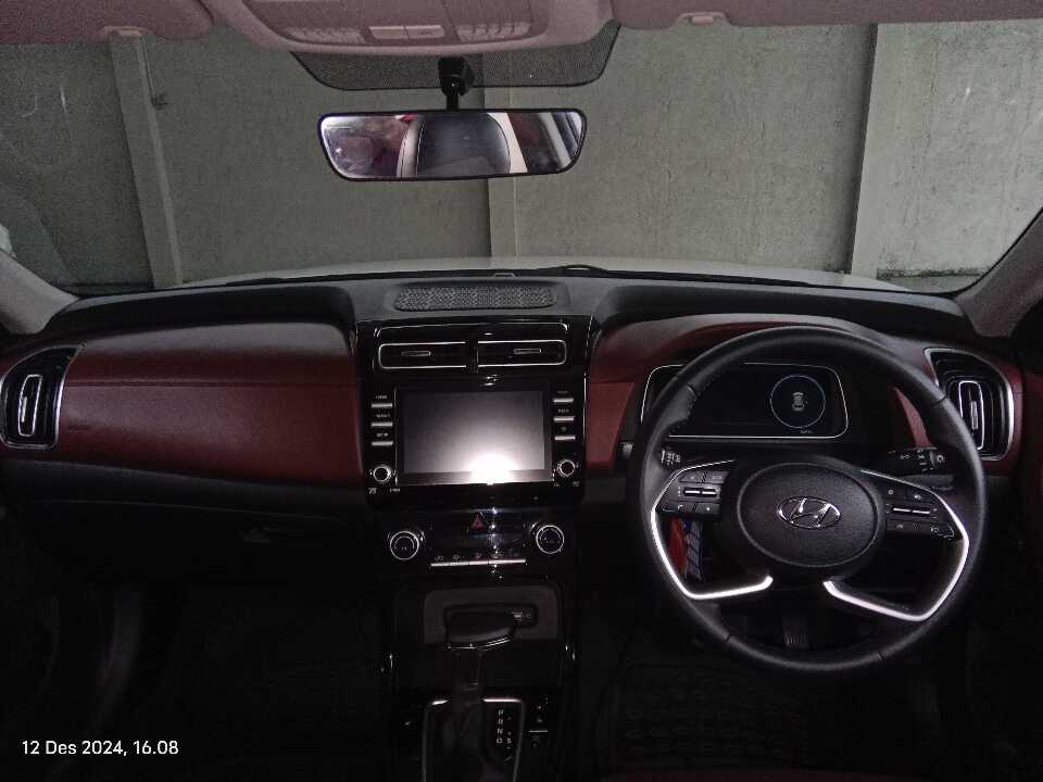 Foto Mobil Bekas Dashboard Hyundai Creta 1.5 Style tahun 2022
